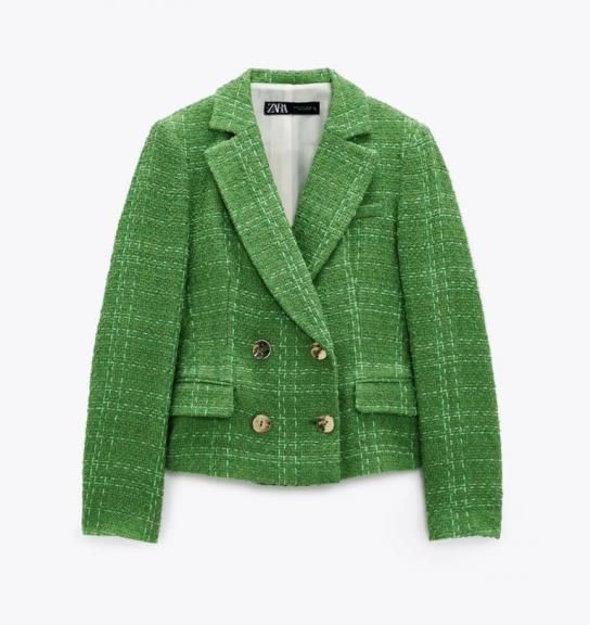 El Clásico Chanel: Las Chaquetas Tweed Regresan con Fuerza en Zara